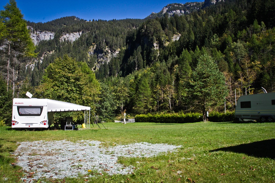 Pitches - Camping Rania - Zillis - Hinterrhein - Graubünden